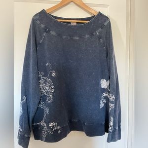 Denim colored stenciled stretchy sweatshirt